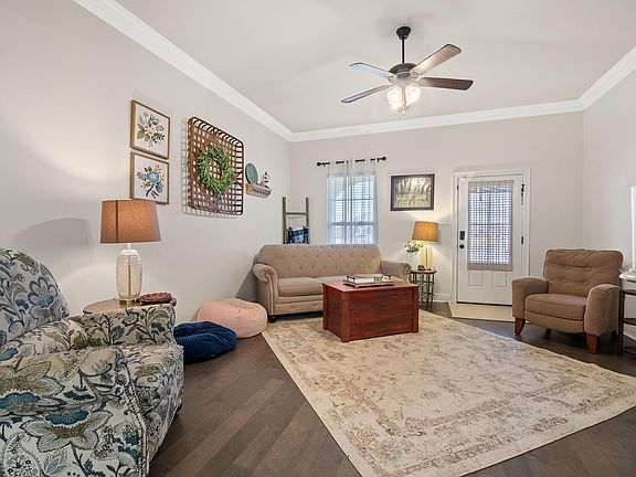 3rd image of 2051 Westbank Dr #D