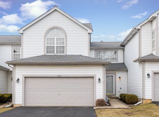 1256 Dunamon Dr, Bartlett, IL 60103