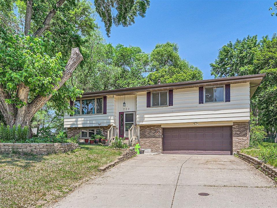 220 93rd St W, Bloomington, MN 55420 Zillow