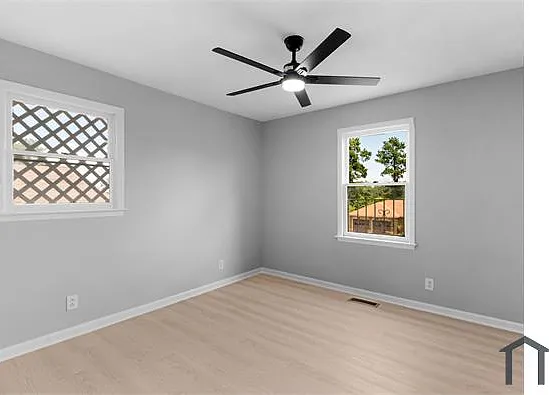 2970 Armstrong Dr — Photo 7
