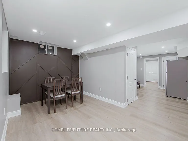 230 Ellis Cres #BASEMENT — Photo 12