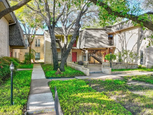 4320 Bellaire Dr S APT 136W, Fort Worth, TX 76109