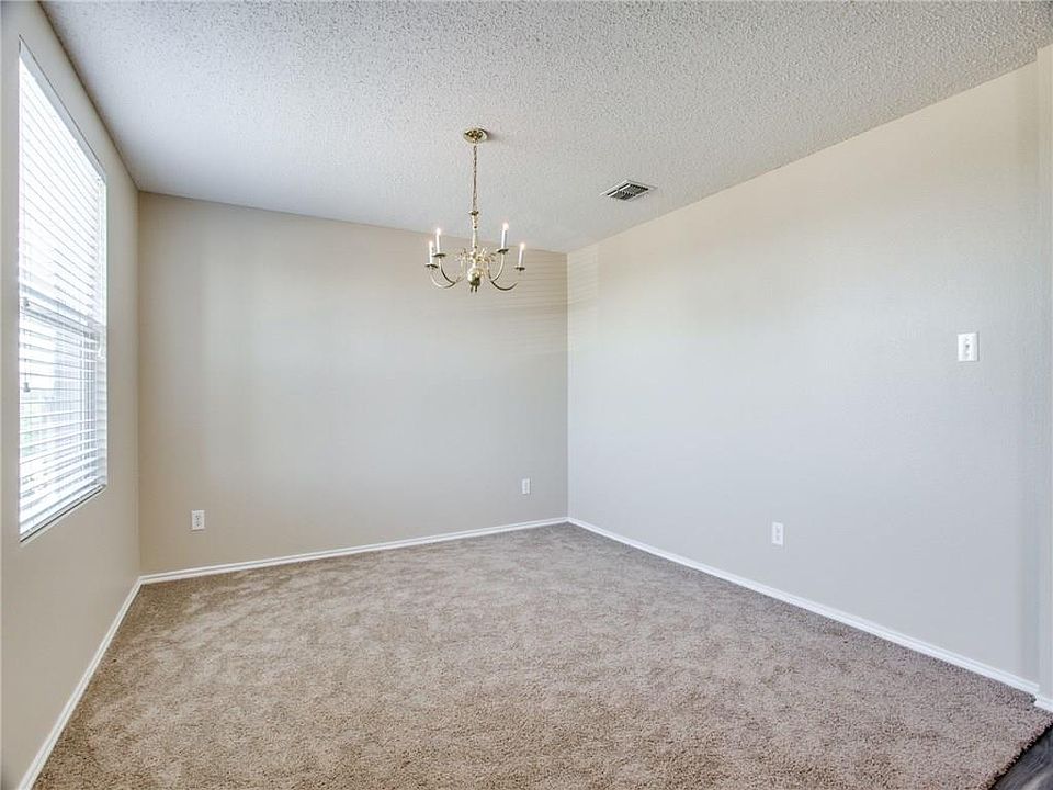 2nd image of 1228 Nimitz Way