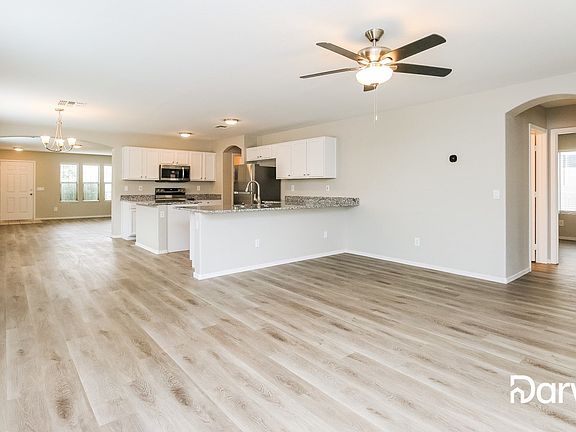 3rd image of 3060 W Belle Ave