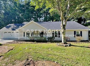 2558 Camelot Ct, Duluth, GA 30096