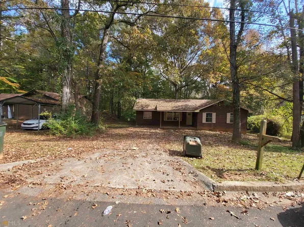 9229 Carr Cir SW, Covington, GA 30014