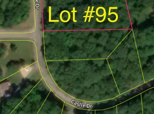 95 Castle Dr, Montross, VA 22520