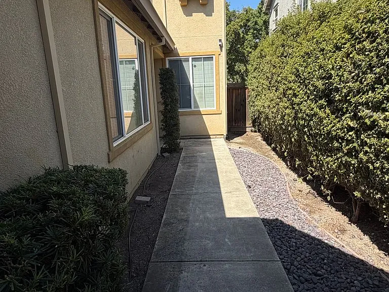 6238 Murdock Way — Photo 16