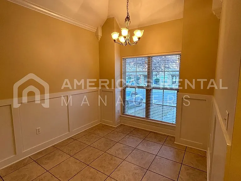 5623 Colony Ln — Photo 3