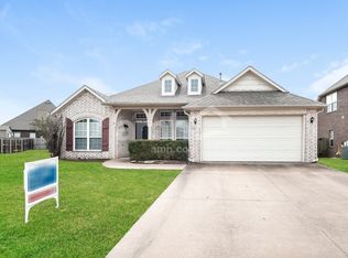 2401 S 10th St E, Broken Arrow, OK 74012