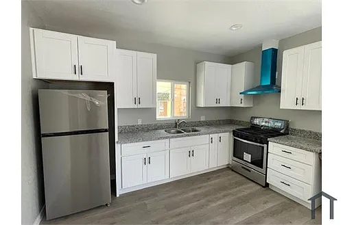 3822 Gamma St Photo 1