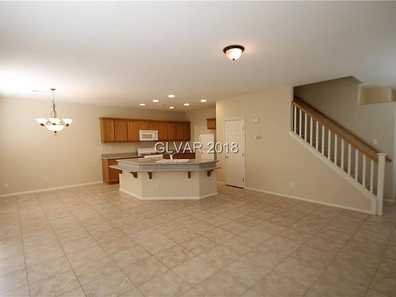 3rd image of 125 Water Hazard Ln