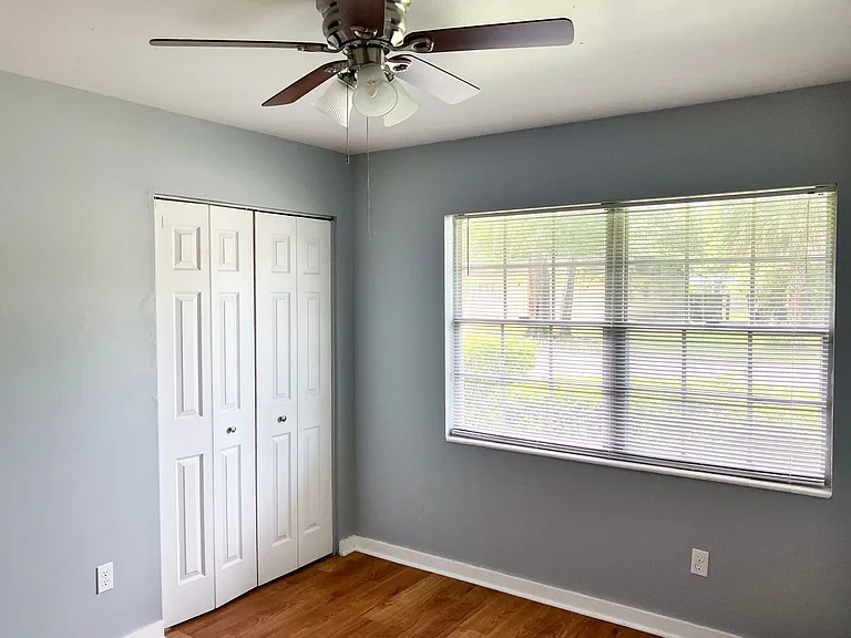 3504 NW 51st Ave — Photo 11