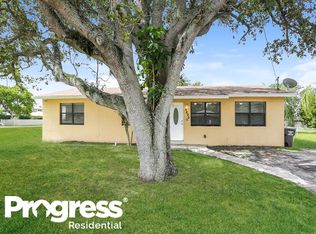 4620 SW 23rd St, Hollywood, FL 33023