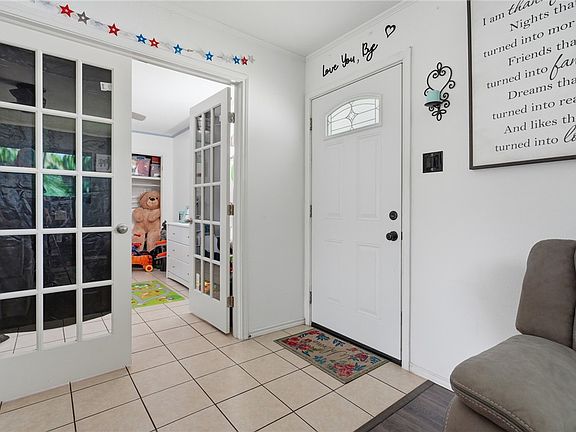 5th image of 2113 Westwind Cir