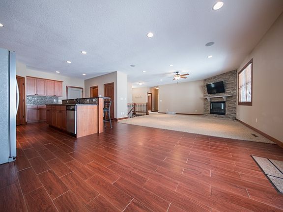 5th image of 4327 Wynnewood Dr