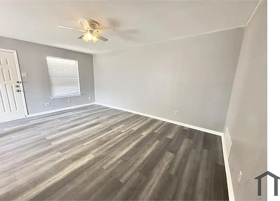 2 bed, 1100 sqft, $1,790 — Photo 2