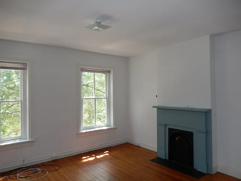 106 S Pine St — Photo 40