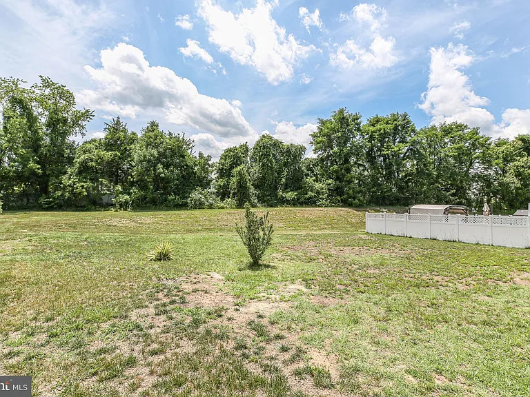 1 Doria Hill Dr — Photo 32