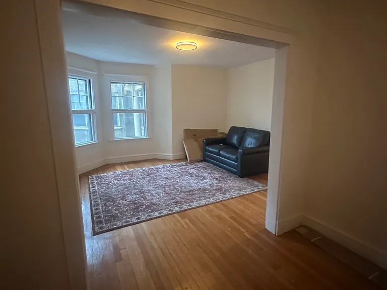 33 Concord Ave #12 — Photo 25