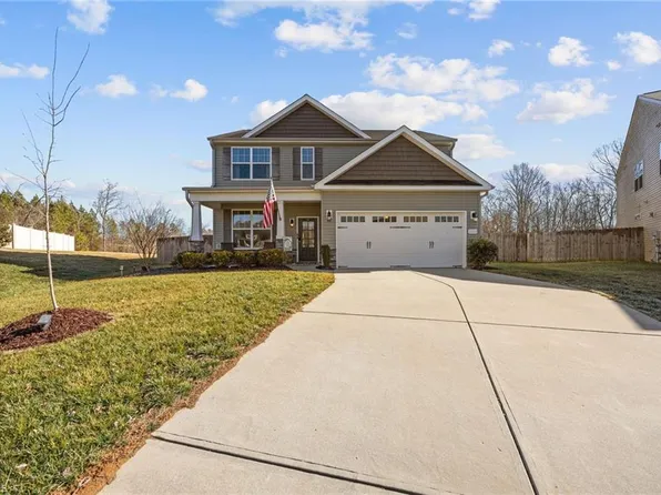 2520 Trackers Ct, Graham, NC 27253