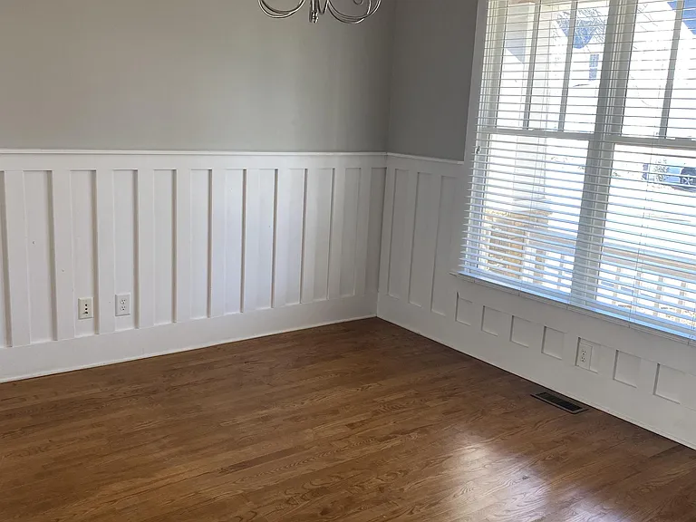 1641 Carriage Ridge Dr — Photo 6