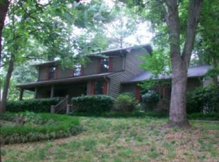 1423 Winchester Trl, Riverdale, GA 30296