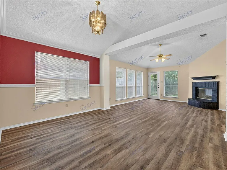 3728 Chaddybrook Ln — Photo 5