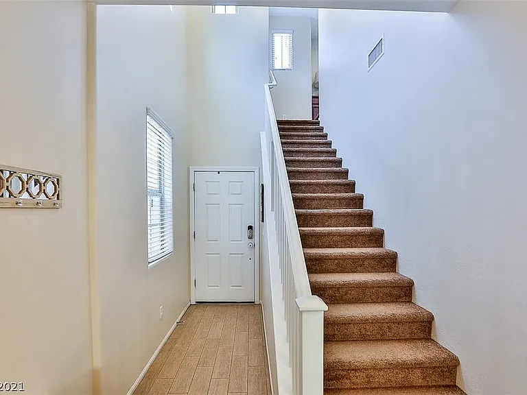 6401 Kellyville Dr — Photo 3