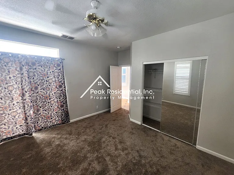 1119 Green Ridge Dr — Photo 11