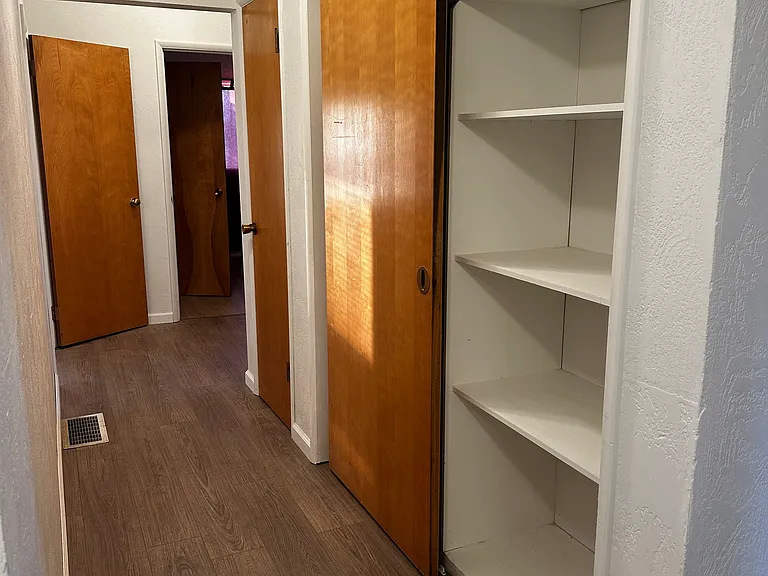 18404 S North Ripon Rd — Photo 12