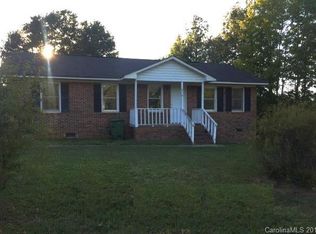 216 Nichols Rd, Lancaster, SC 29720