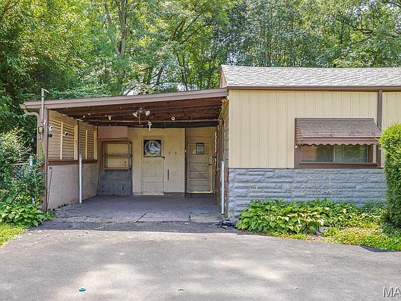 4th image of 9120 Summit Dr