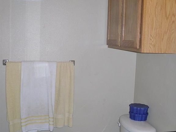 3rd image of 1401 Cedar St Unit 3
