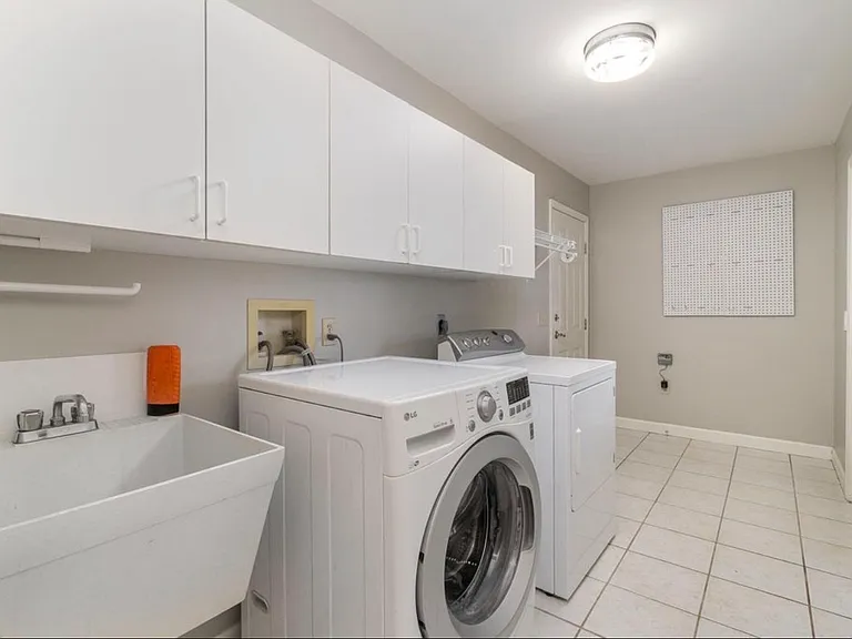 4325 S Tropical Trl — Photo 32