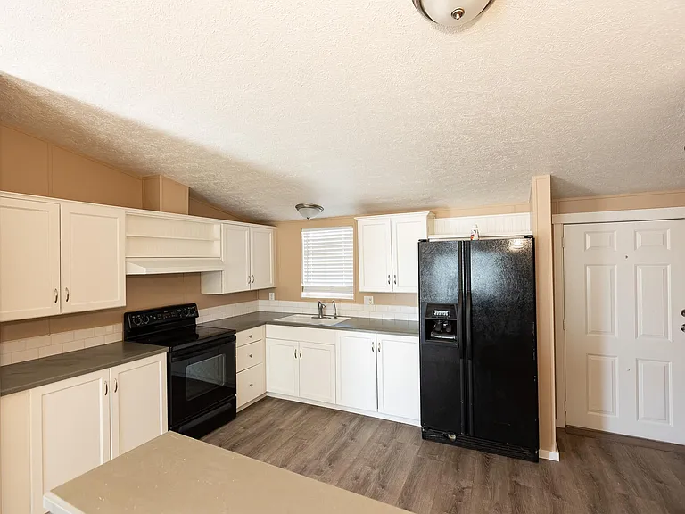 11516 W Eucalyptus Dr — Photo 17