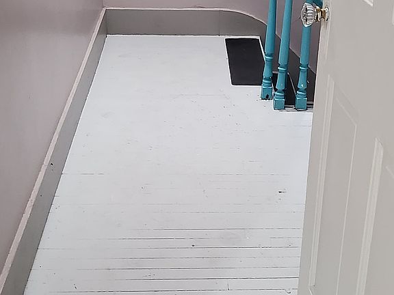 2nd image of 26 Cornell St APT 2
