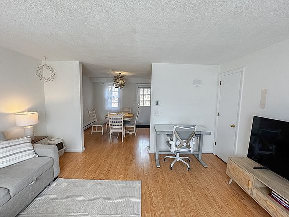 4th image of 252 West St APT 3