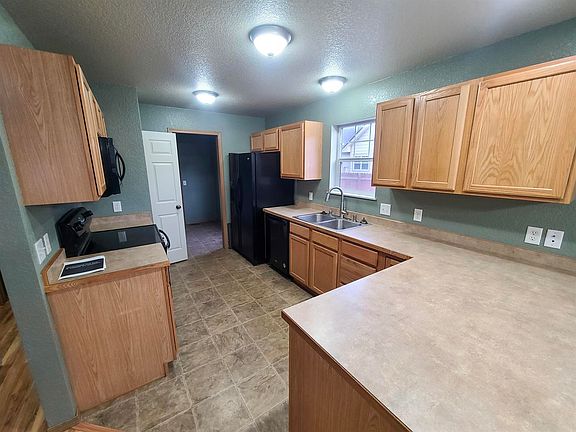 3rd image of 4811 Potter Park Loop