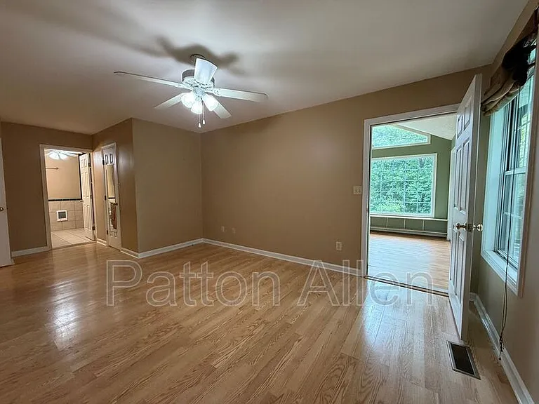 78 Pine Cone Dr — Photo 16