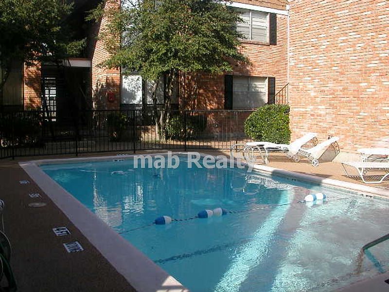 2nd image of 4705 McKinney Ave APT A