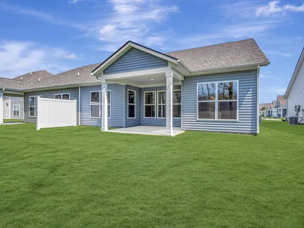5504 Aspen Wood Ln, Indianapolis, IN 46239