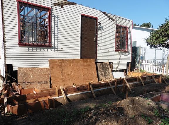 3rd image of 1205 N Chester Ave