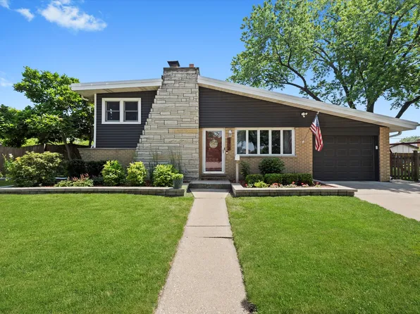 9912 S Kolmar Ave, Oak Lawn, IL 60453