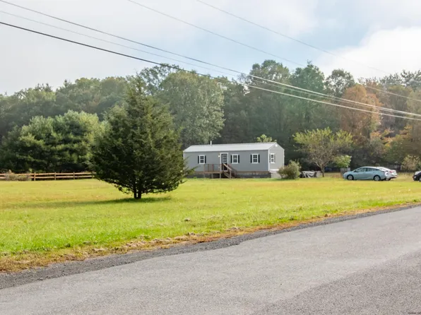 320 Mettacahonts Road, Accord, NY 12404