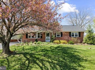 2447 Rittenour Rd, Edinburg, VA 22824