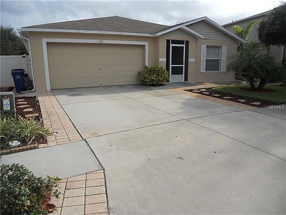 2nd image of 2122 Ashley Lakes Dr