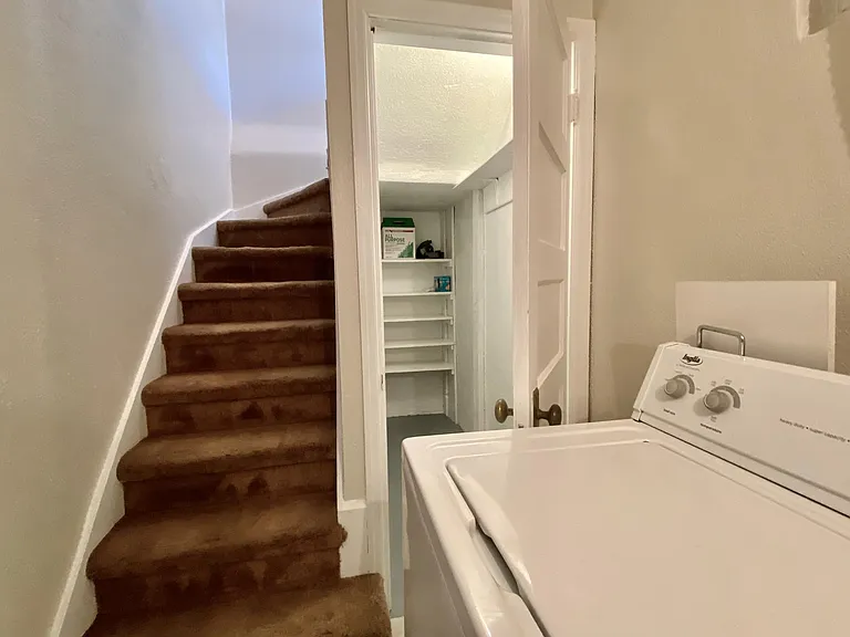 2765 S Franklin St — Photo 38