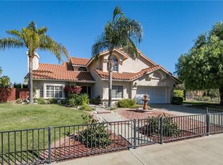 42110 Crest Dr, Hemet, CA 92544