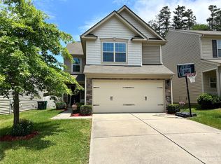 902 Rook Rd, Charlotte, NC 28216